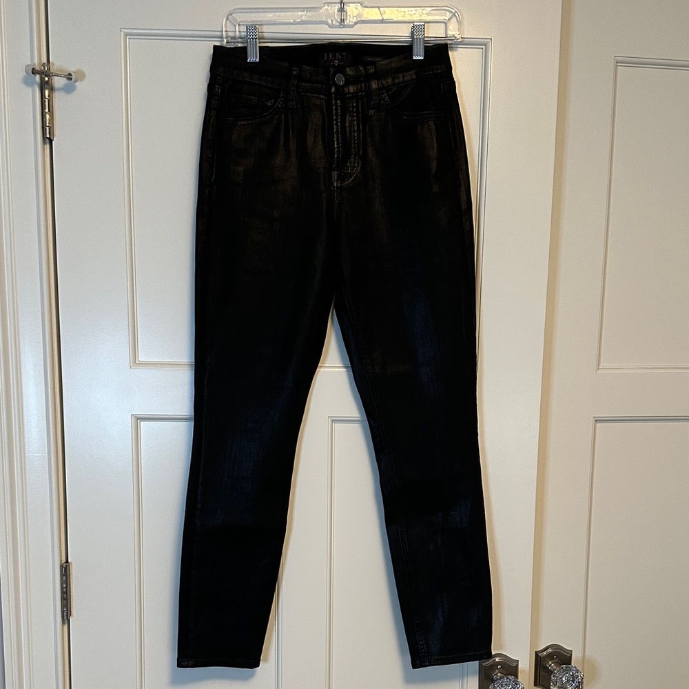 NWT. JEN7 by 7 For All Mankind Black Coated Jeans. Size 4.